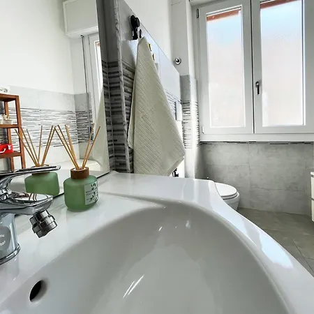 Appartement La Casa Di Edy - Metro Malatesta