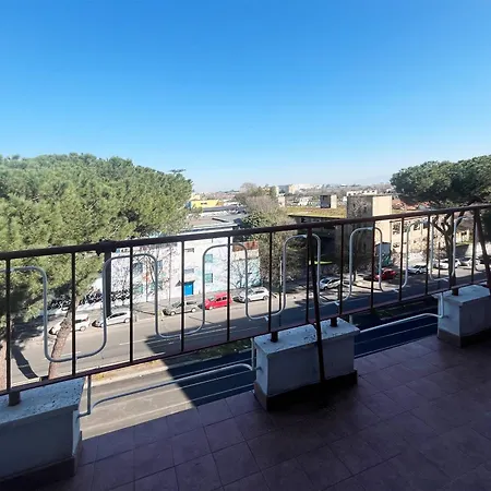 La Casa Di Edy - Metro Malatesta *