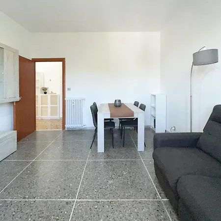 Апартаменты La Casa Di Edy - Metro Malatesta *