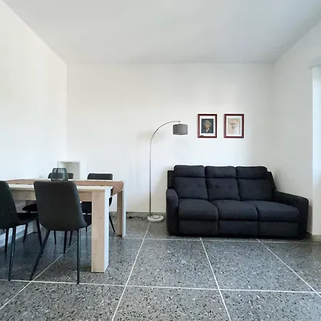 La Casa Di Edy - Metro Malatesta *